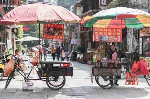 91网特别追踪明星人设崩塌全过程｜社交热议